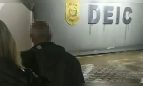 Homem mata esposa, guarda corpo e alega que ela 'ressuscitaria'
