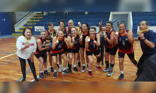 Apucarana é campeã no basquetebol feminino dos JAP's Master