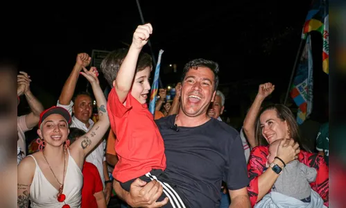 Arilson Chiorato comemora reeleição para deputado estadual