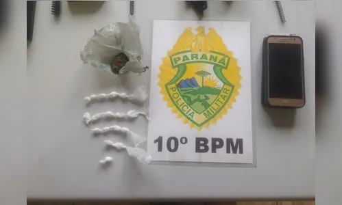 Homem “anuncia” ponto de drogas e quatro são presos em Mauá da Serra