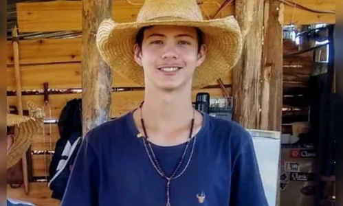 Peão que sonhava com rodeios nos EUA morre pisoteado por touro