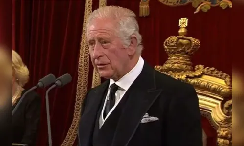 Charles III é proclamado soberano do Reino Unido