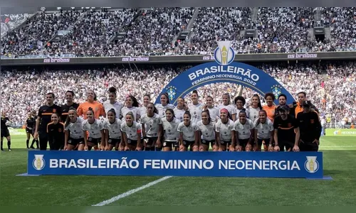 Corinthians goleia Inter e é tetra do Brasileirão Feminino