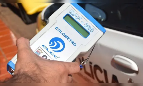 Suspeito de embriaguez ao volante tenta fugir da PM e acaba preso