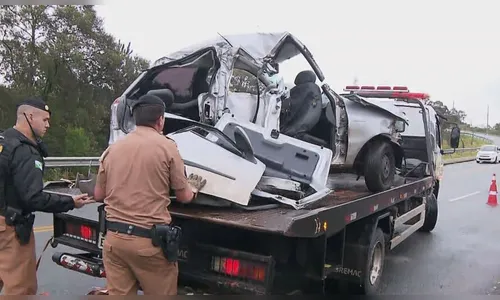 Militar da Aeronáutica morre em batida de carro contra poste