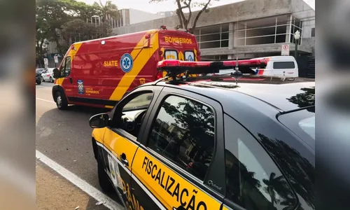 Motorista engata marcha ré e atropela mulher no centro de Apucarana