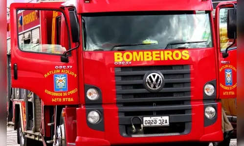 Motociclista fica ferida ao escorregar em óleo na pista em Apucarana