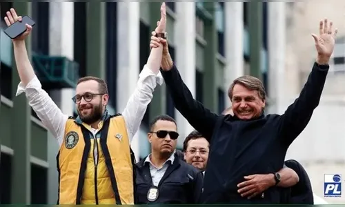 Jair Bolsonaro promove motociata e comício em Londrina nesta sexta