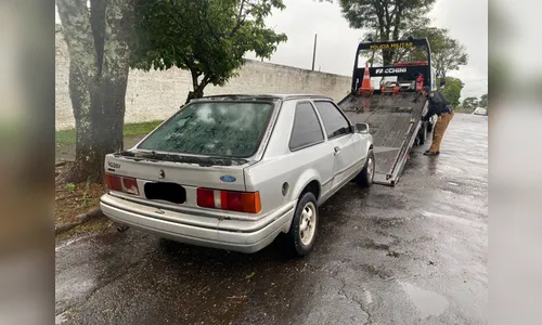 Enquanto moradora toma banho, ladrões invadem casa em Apucarana