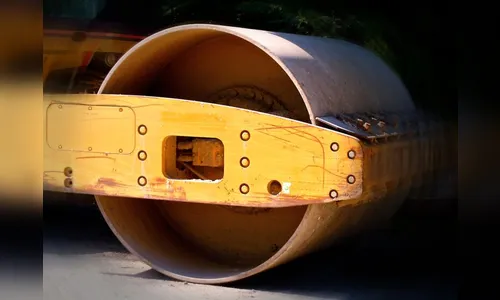 Trabalhador de Ivaiporã fica ferido após pular de rolo compactador