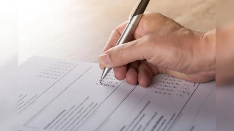 A imprensa nacional questionou a credibilidade das pesquisas