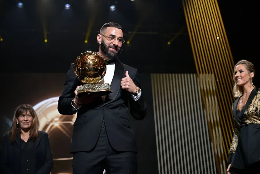 Karim Benzema venceu o prêmio Bola de Ouro