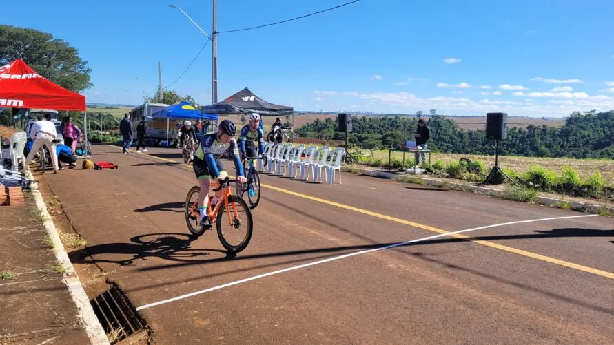 A competição é realizada com percursos de 200m, 500m e de 1 Km