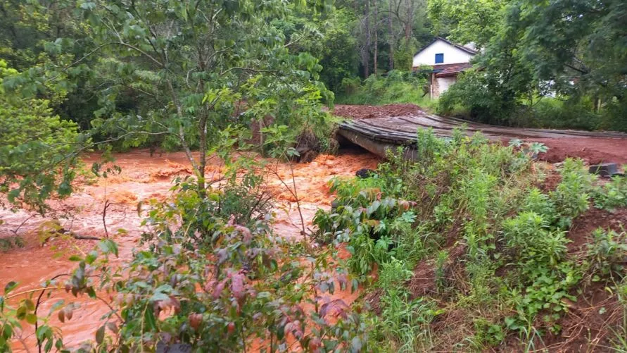 Chuva coloca Ivaiporã em estado de emergência; Vale do Ivaí em alerta