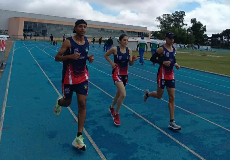 Cinco atletas da equipe de atletismo de Apucarana disputam a competição