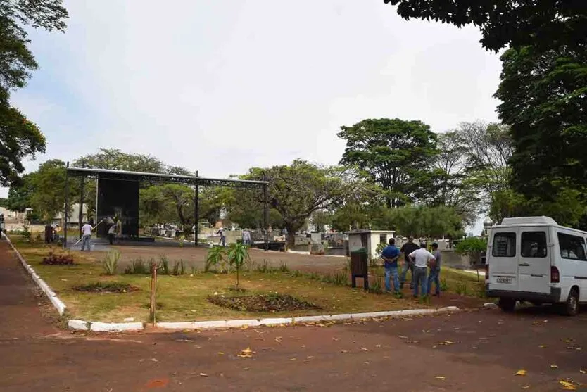 Cruzeiro do Cemitério recebeu cobertura