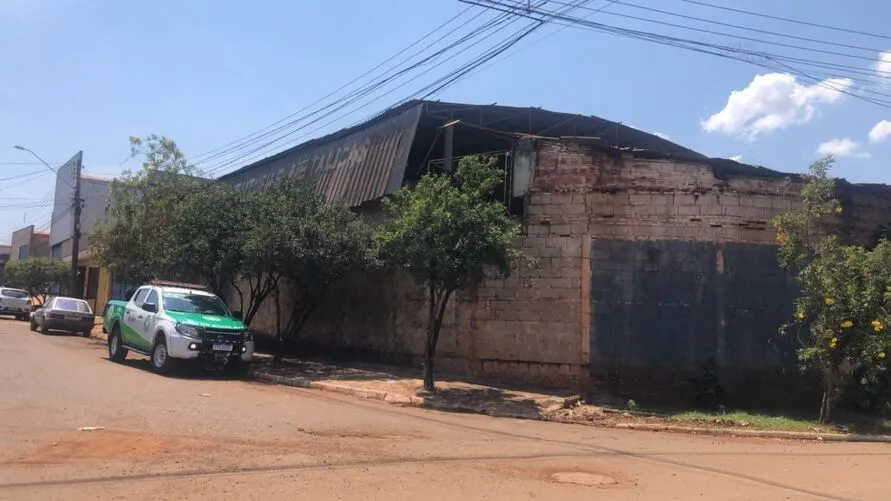 Segundo a Polícia Militar, os moradores da Rua Alexandre Andruciolli foram os primeiros a sentir o cheiro forte