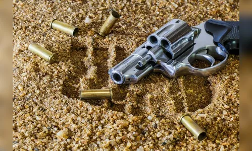 Criança de 6 anos é baleada em parquinho no Paraná; saiba mais