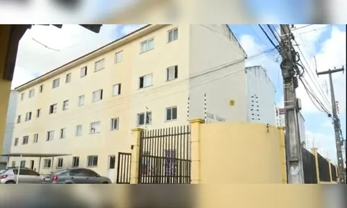 Vizinha salva menina de 9 anos que caiu de prédio: Levantei os braços