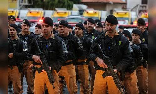 Governador anuncia promoções e progressões de oficiais e praças da PM