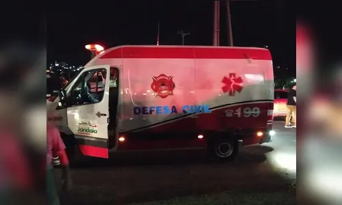 Motociclista de 20 anos fica ferido em acidente na BR-376, em Jandaia