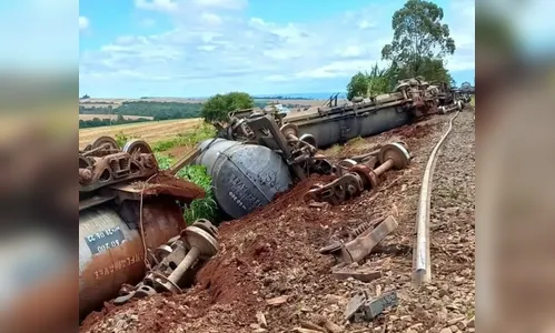 Rumo faz transbordo da carga de vagões descarrilados em Marilândia