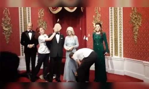 Ativistas jogam torta em estátua do rei Charles III em museu; assista