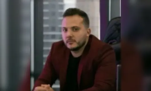 'Sheik do Bitcoin' alega fraude interna durante live para clientes