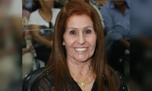 Servidora se aposenta após 51 anos de trabalho na Câmara de Apucarana