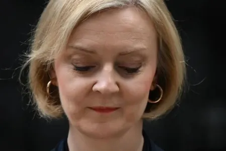 Liz Truss renunciou ao cargo na manhã desta quinta-feira (20)