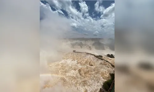 Turista cai nas Cataratas do Iguaçu e desaparece; saiba mais