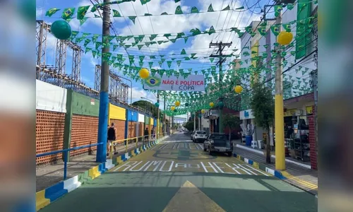 Rua enfeitada para Copa do Mundo cria polêmica em BH; confira