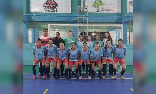 Futsal feminino de Apucarana faz primeiro jogo da semifinal