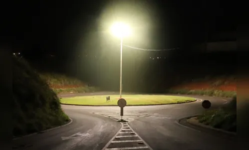 Rotatória e viaduto da PR-444 em Arapongas recebem iluminação de LED