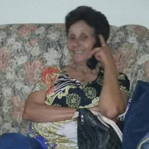 Professora aposentada Elsa Appa Broze, aos 66 anos