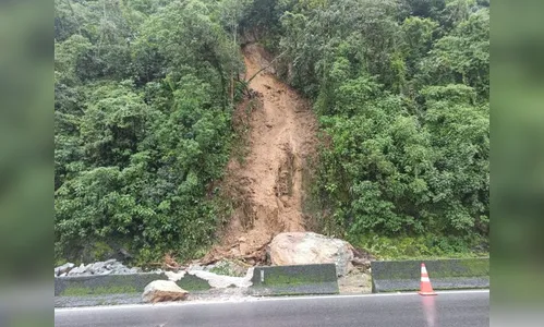 Após avaliação DNIT libera parcialmente a BR-277 em Morretes