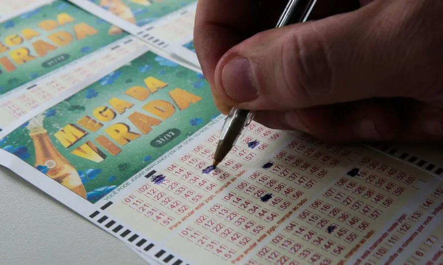 A Mega da Virada terá o maior prêmio da história das Loterias Caixa, sendo estimado em R$ 450 milhões