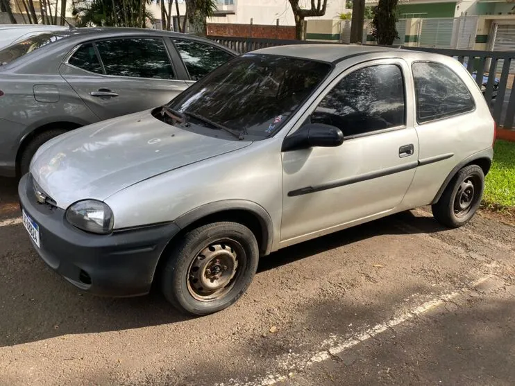 Ao consultar a placa, a equipe constou alerta de furto