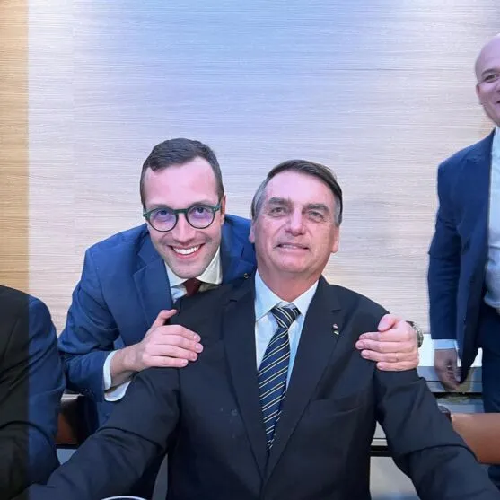 Deputado Filipe Barros e presidente Jair Bolsonaro