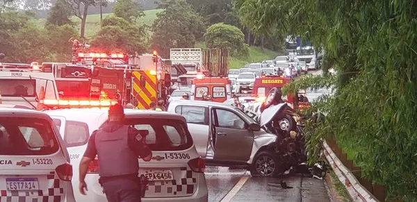 A batida ocorreu entre Paranapanema e Itaí, no interior de São Paulo