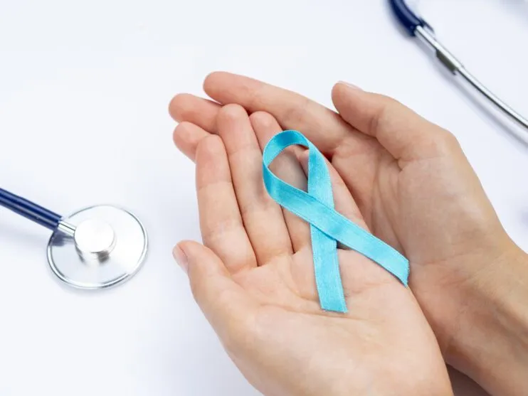 A campanha “Novembro Azul” é dedicada à conscientização e prevenção do câncer de próstata.