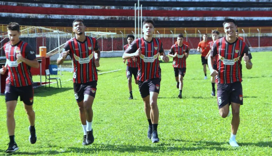 A equipe sub-19 do Apucarana Sports estreia nesta sexta-feira (18) na Copa Metropolitana