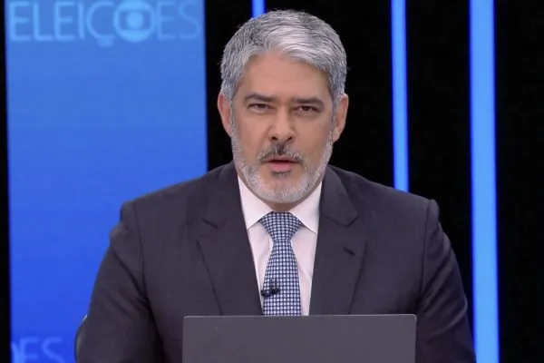 Apresentador usou o Jornal Nacional se desculpar por um comentário que fez durante a cobertura do segundo turno das Eleições 2022