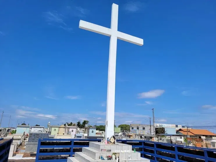 Sepultamento ocorre no Cemitério de Rio Bom