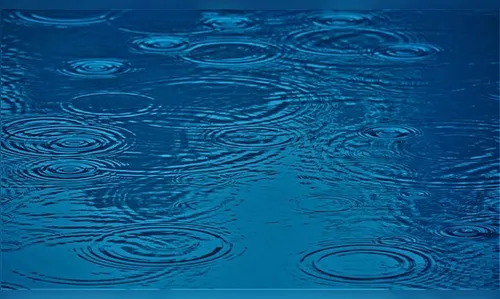 Criança de 4 anos morre afogada após cair em piscina, no Paraná