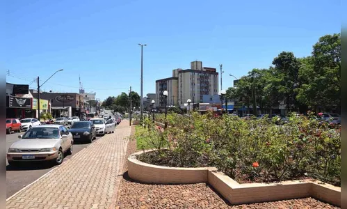 Jogo do Brasil: veja 'abre e fecha' do comércio na região de Ivaiporã