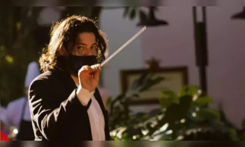 Maestro morre após se apresentar em abertura de Natal no PR