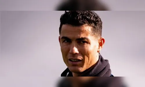 Cristiano Ronaldo revela que guarda as cinzas do filho em casa
