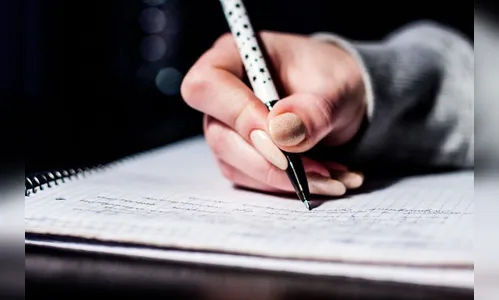 Ministro da Educação divulga tema do Enem 2022; saiba qual é