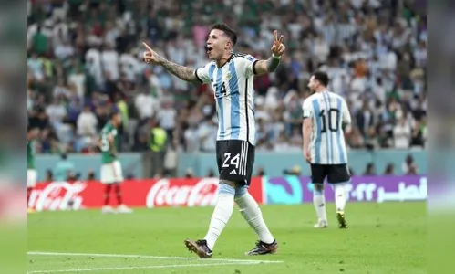 Messi e Fernández garantem vitória da Argentina sobre o México na Copa